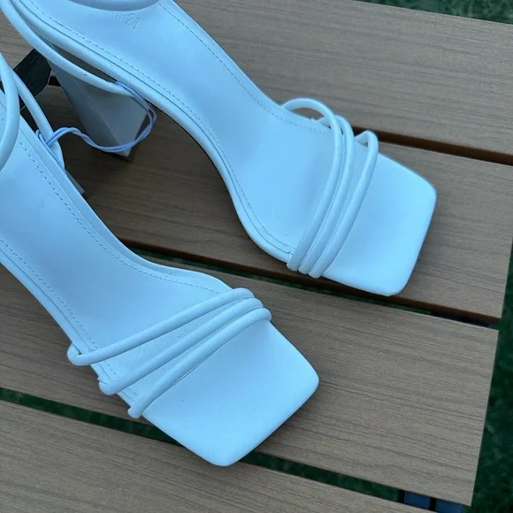 Forever 21 White Strappy Heels - Picture 8 of 10